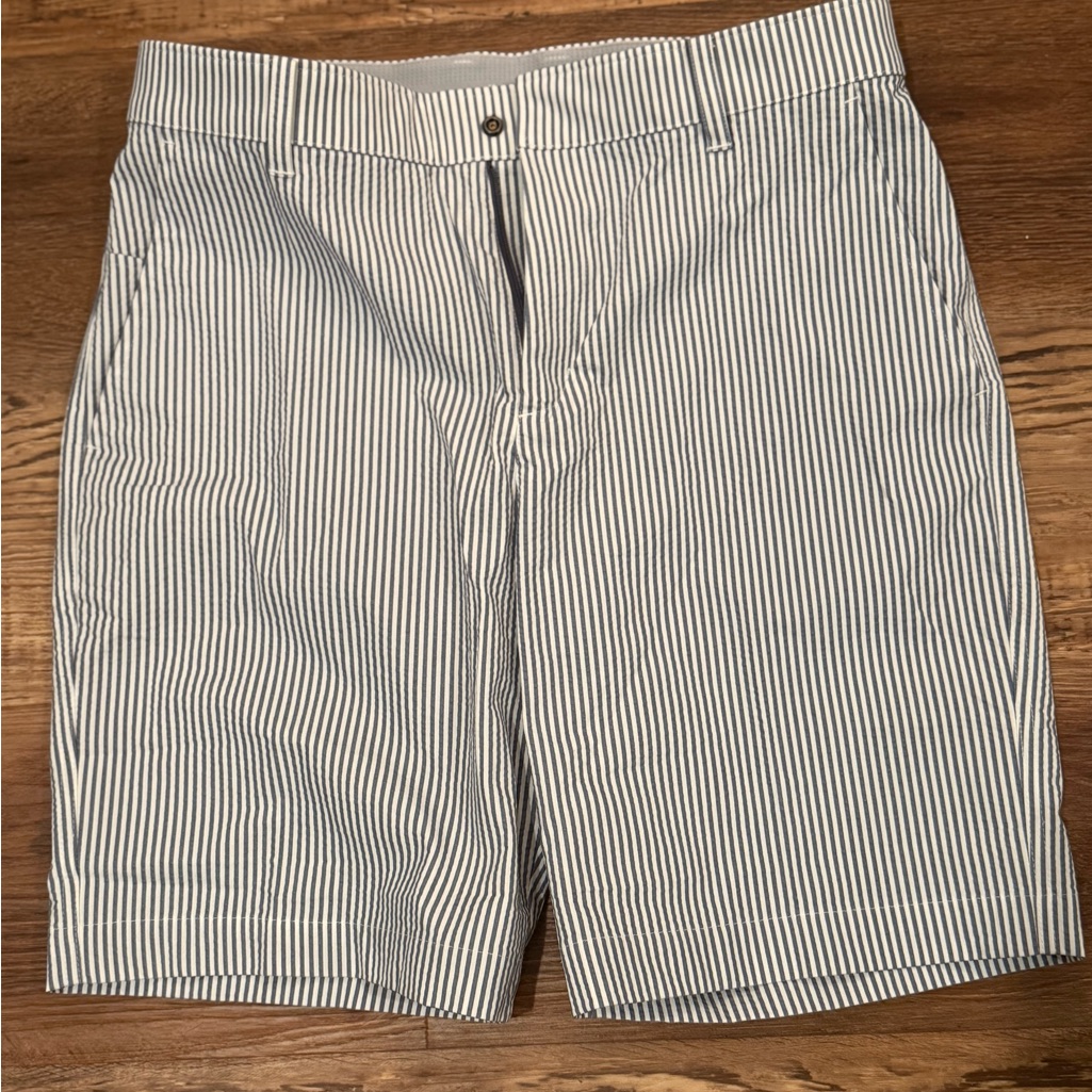 Nike Men's Navy And White Seersucker Flat Front Shorts